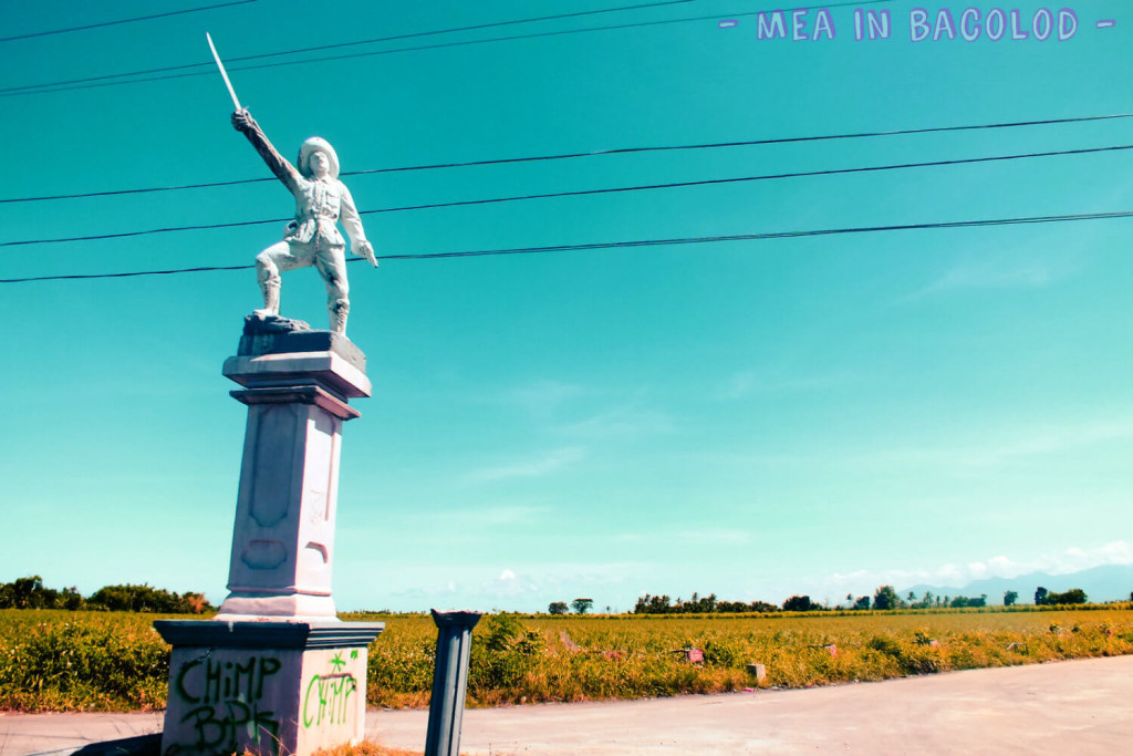 Pepe guarding the Island - Statue of a hero in Negros Occidental