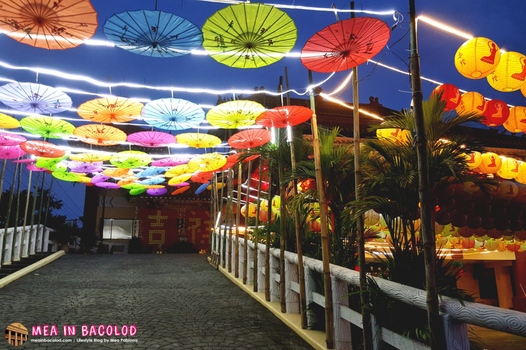 Yuan Thong Temple Bacolod - Lights On