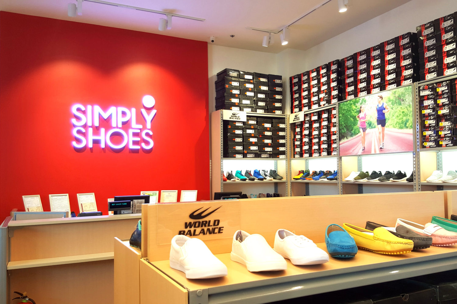 Shoe Stores of Simply Shoes - P500 Can 
